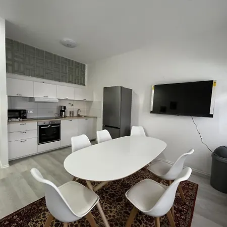 Cozy Apartment In Leverkusen Exterior foto
