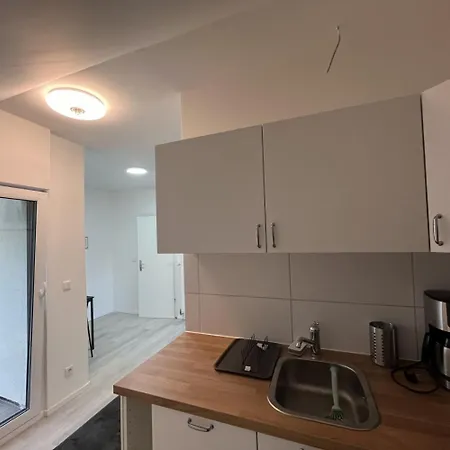 Cozy Apartment In Leverkusen Exterior foto