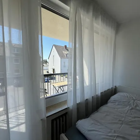 Cozy Apartment In Leverkusen Exterior foto