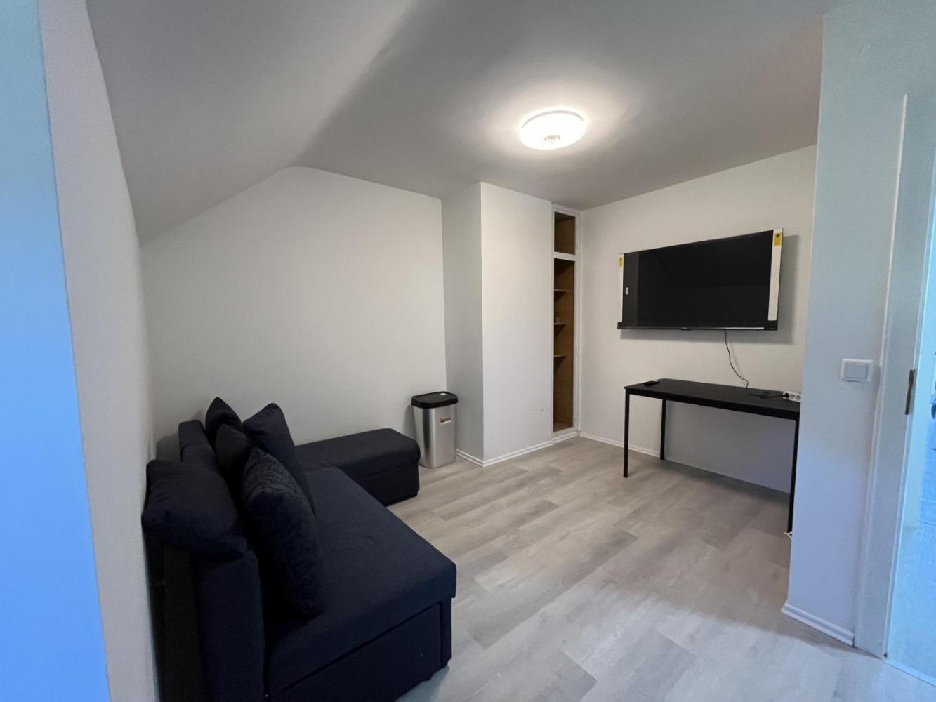 Cozy In Apartment Leverkusen